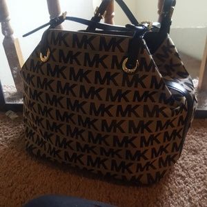 MK purse